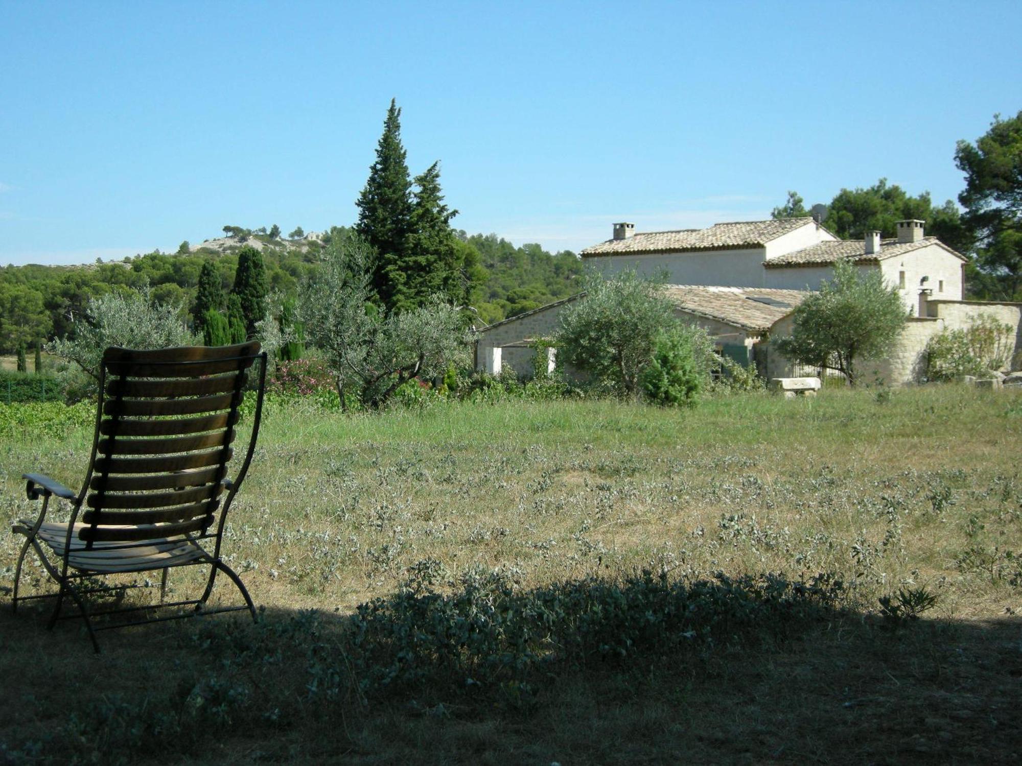 Le Mazet De La Dame Bed & Breakfast Barbentane Dış mekan fotoğraf