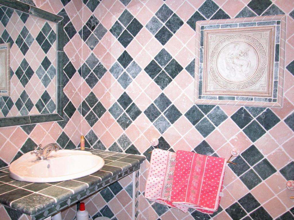 Le Mazet De La Dame Bed & Breakfast Barbentane Oda fotoğraf
